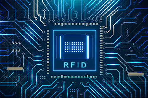 Applicatio technologiae RFID in administratione partium autocineticarum.